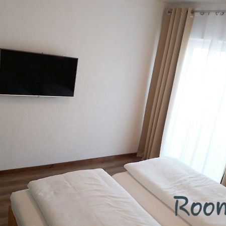 Modernes Apartment Metzingen Mittelstadt Exteriör bild