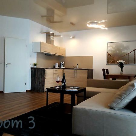 Modernes Apartment Metzingen Mittelstadt Exteriör bild
